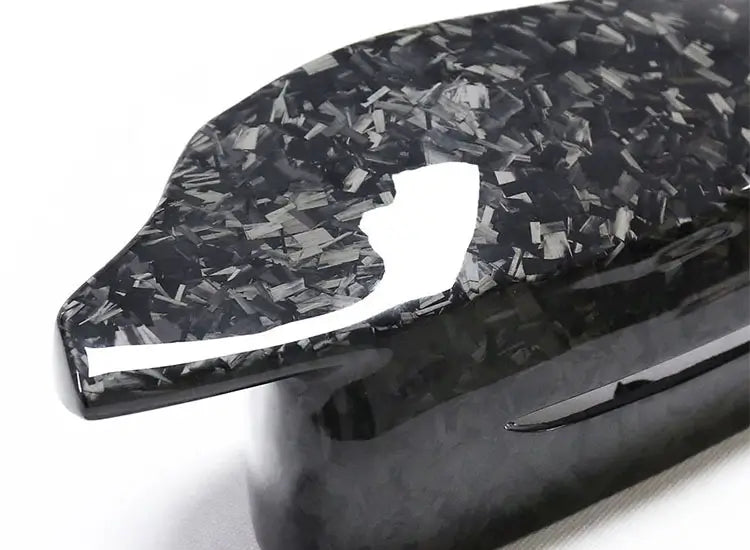 Gloss dry carbon fiber weave detail for BMW mirror caps